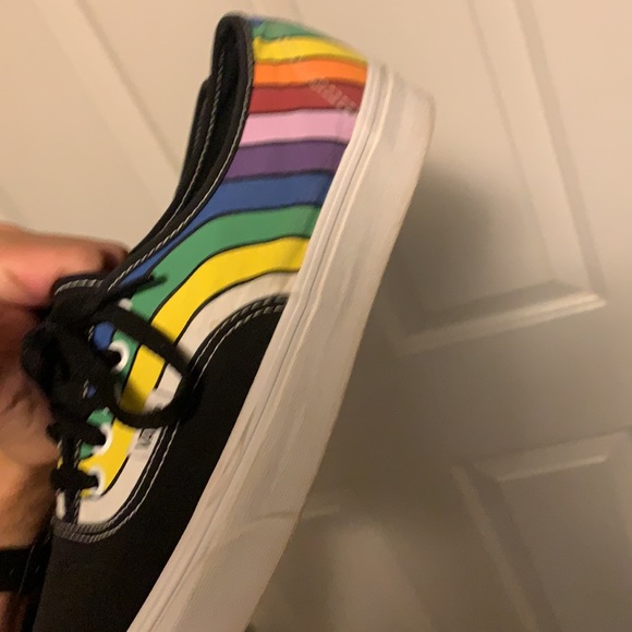 Rare Vintage rainbow pride vans - Picture 3 of 4
